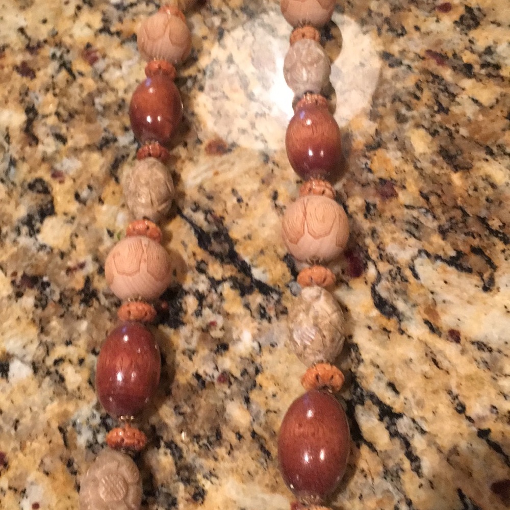 Comer necklace - Picture 5 of 8